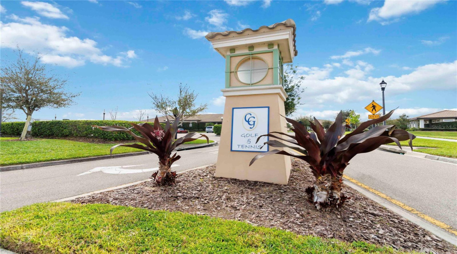 DAVENPORT, Florida 33896, 3 Bedrooms Bedrooms, ,2 BathroomsBathrooms,Residential,For Sale,FLUFFY LIE,0,MFRO6315991