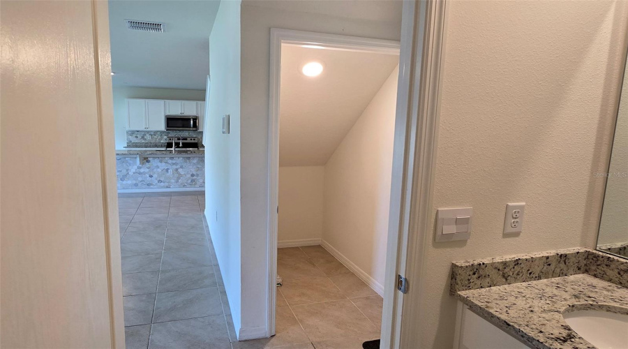 DAVENPORT, Florida 33837, 5 Bedrooms Bedrooms, ,3 BathroomsBathrooms,Residential,For Sale,NUMA FALLS,0,MFRS5128944