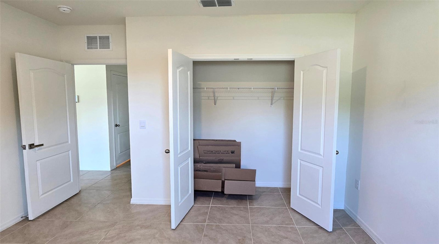 DAVENPORT, Florida 33837, 5 Bedrooms Bedrooms, ,3 BathroomsBathrooms,Residential,For Sale,NUMA FALLS,0,MFRS5128944