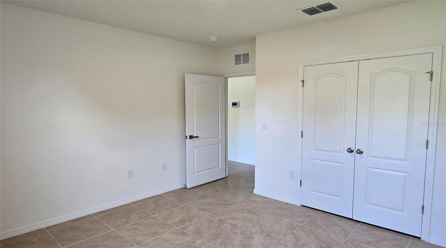 DAVENPORT, Florida 33837, 5 Bedrooms Bedrooms, ,3 BathroomsBathrooms,Residential,For Sale,NUMA FALLS,0,MFRS5128944