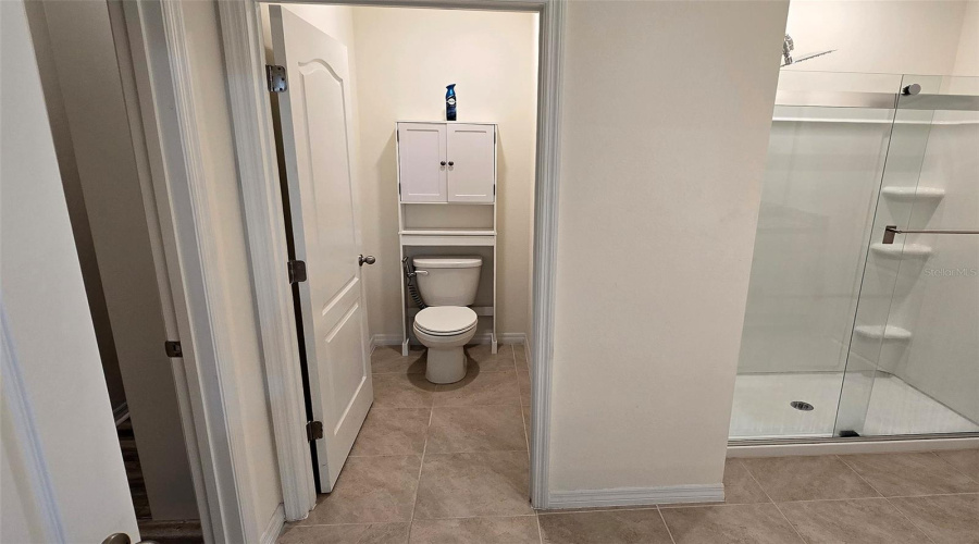 DAVENPORT, Florida 33837, 5 Bedrooms Bedrooms, ,3 BathroomsBathrooms,Residential,For Sale,NUMA FALLS,0,MFRS5128944