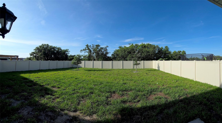 DAVENPORT, Florida 33837, 5 Bedrooms Bedrooms, ,3 BathroomsBathrooms,Residential,For Sale,NUMA FALLS,0,MFRS5128944