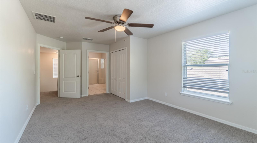 DAVENPORT, Florida 33896, 4 Bedrooms Bedrooms, ,3 BathroomsBathrooms,Residential,For Sale,ROYAL RIDGE,0,MFRO6318030