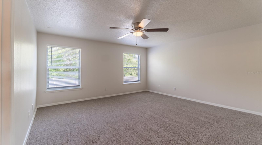 DAVENPORT, Florida 33896, 4 Bedrooms Bedrooms, ,3 BathroomsBathrooms,Residential,For Sale,ROYAL RIDGE,0,MFRO6318030