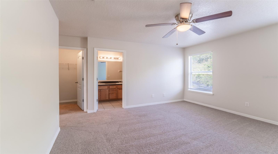 DAVENPORT, Florida 33896, 4 Bedrooms Bedrooms, ,3 BathroomsBathrooms,Residential,For Sale,ROYAL RIDGE,0,MFRO6318030