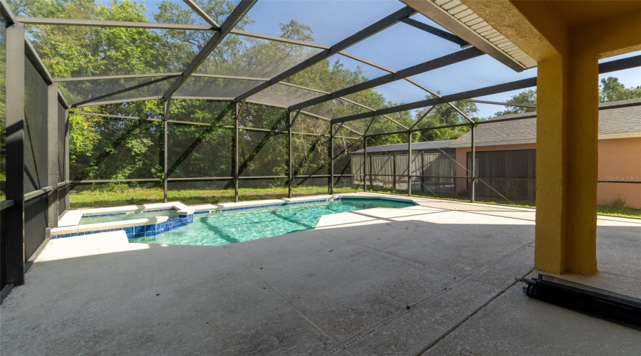 DAVENPORT, Florida 33896, 4 Bedrooms Bedrooms, ,3 BathroomsBathrooms,Residential,For Sale,ROYAL RIDGE,0,MFRO6318030