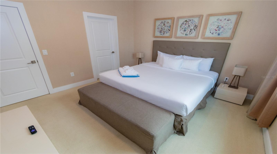 KISSIMMEE, Florida 34747, 4 Bedrooms Bedrooms, ,4 BathroomsBathrooms,Residential,For Sale,RECIFE,0,MFRS5129226