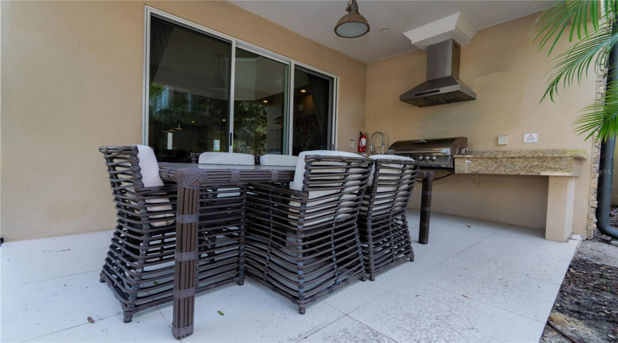 KISSIMMEE, Florida 34747, 4 Bedrooms Bedrooms, ,4 BathroomsBathrooms,Residential,For Sale,RECIFE,0,MFRS5129226
