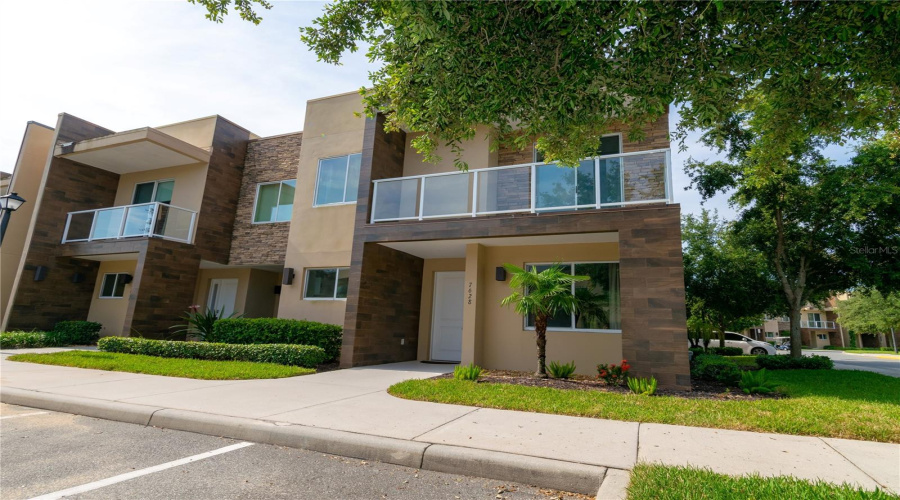 KISSIMMEE, Florida 34747, 4 Bedrooms Bedrooms, ,4 BathroomsBathrooms,Residential,For Sale,RECIFE,0,MFRS5129226