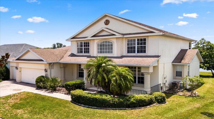 KISSIMMEE, Florida 34746, 5 Bedrooms Bedrooms, ,4 BathroomsBathrooms,Residential,For Sale,CHAPALA,0,MFRO6319320
