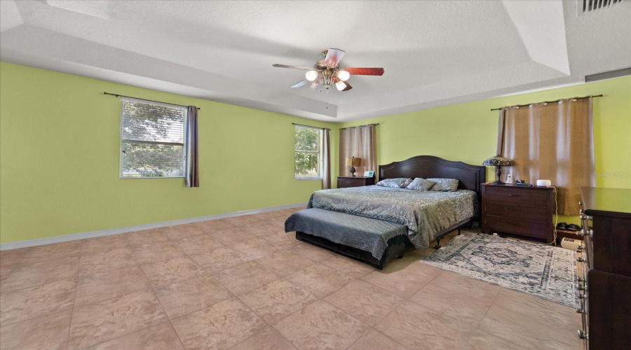 KISSIMMEE, Florida 34746, 5 Bedrooms Bedrooms, ,4 BathroomsBathrooms,Residential,For Sale,CHAPALA,0,MFRO6319320