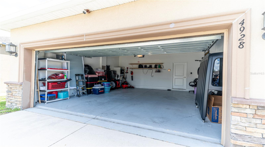 DAVENPORT, Florida 33837, 4 Bedrooms Bedrooms, ,3 BathroomsBathrooms,Residential,For Sale,CORTLAND,0,MFRS5129298