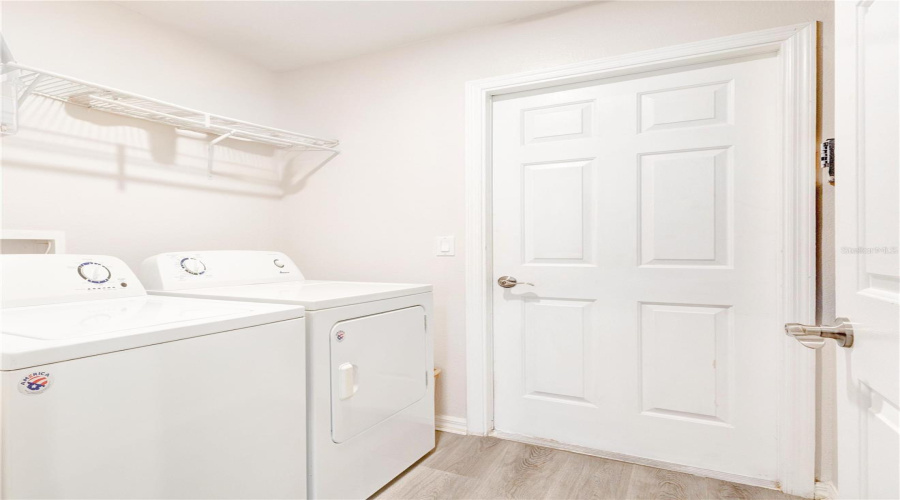 KISSIMMEE, Florida 34746, 4 Bedrooms Bedrooms, ,3 BathroomsBathrooms,Residential,For Sale,PREY,0,MFRS5129344