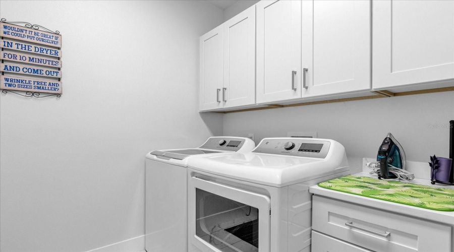 REUNION, Florida 34747, 5 Bedrooms Bedrooms, ,5 BathroomsBathrooms,Residential,For Sale,GATHERING,0,MFRO6319356