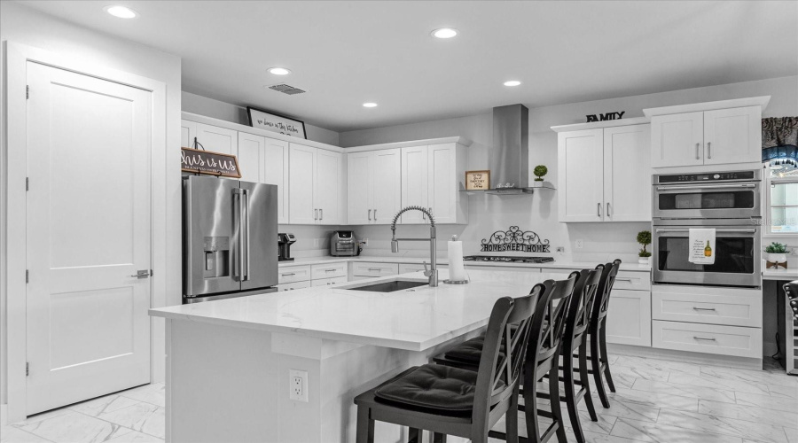 REUNION, Florida 34747, 5 Bedrooms Bedrooms, ,5 BathroomsBathrooms,Residential,For Sale,GATHERING,0,MFRO6319356