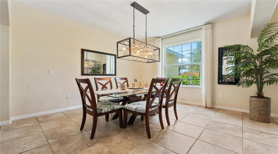 DAVENPORT, Florida 33837, 5 Bedrooms Bedrooms, ,4 BathroomsBathrooms,Residential,For Sale,YELLOW SNAPDRAGON,0,MFRS5129385
