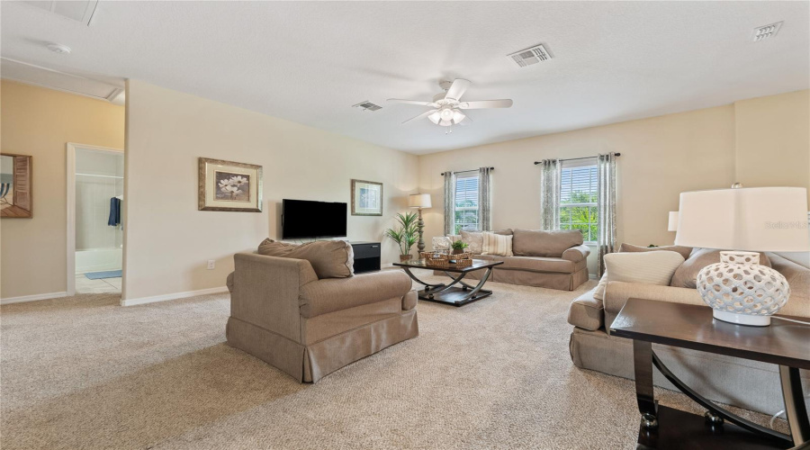 DAVENPORT, Florida 33837, 5 Bedrooms Bedrooms, ,4 BathroomsBathrooms,Residential,For Sale,YELLOW SNAPDRAGON,0,MFRS5129385