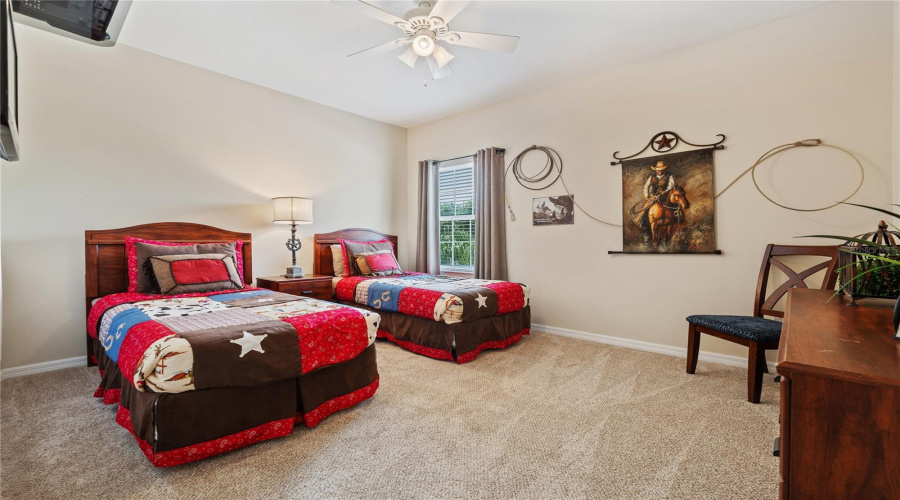 DAVENPORT, Florida 33837, 5 Bedrooms Bedrooms, ,4 BathroomsBathrooms,Residential,For Sale,YELLOW SNAPDRAGON,0,MFRS5129385