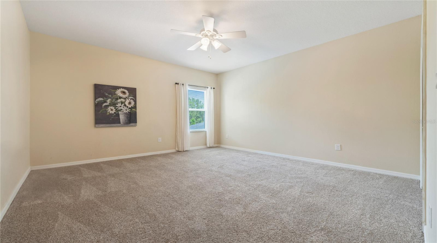 DAVENPORT, Florida 33837, 5 Bedrooms Bedrooms, ,4 BathroomsBathrooms,Residential,For Sale,YELLOW SNAPDRAGON,0,MFRS5129385