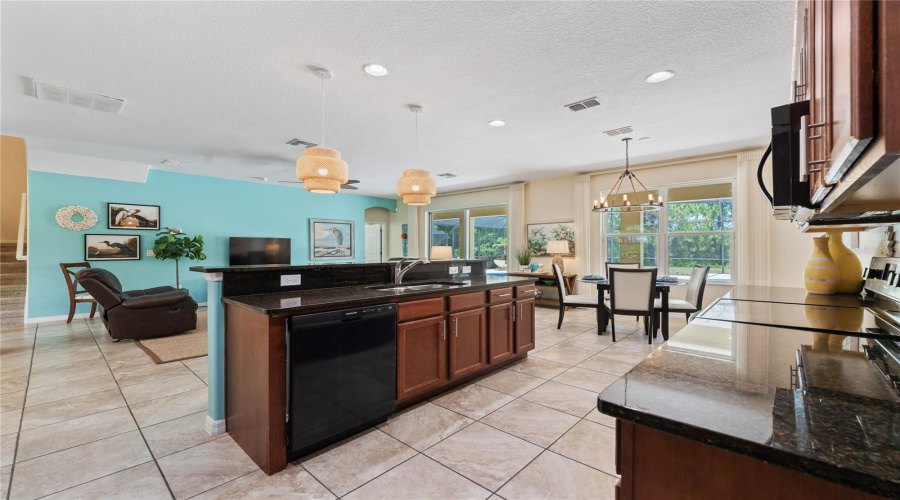 DAVENPORT, Florida 33837, 5 Bedrooms Bedrooms, ,4 BathroomsBathrooms,Residential,For Sale,YELLOW SNAPDRAGON,0,MFRS5129385