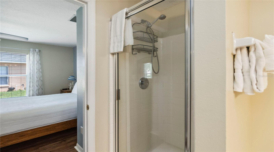 DAVENPORT, Florida 33896, 5 Bedrooms Bedrooms, ,3 BathroomsBathrooms,Residential,For Sale,SCRUB JAY,0,MFRO6319295