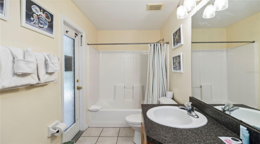 DAVENPORT, Florida 33896, 5 Bedrooms Bedrooms, ,3 BathroomsBathrooms,Residential,For Sale,SCRUB JAY,0,MFRO6319295