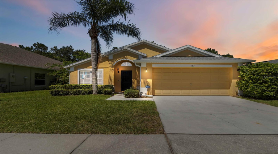 DAVENPORT, Florida 33896, 5 Bedrooms Bedrooms, ,3 BathroomsBathrooms,Residential,For Sale,SCRUB JAY,0,MFRO6319295