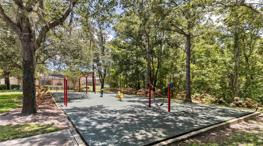DAVENPORT, Florida 33896, 5 Bedrooms Bedrooms, ,3 BathroomsBathrooms,Residential,For Sale,SCRUB JAY,0,MFRO6319295