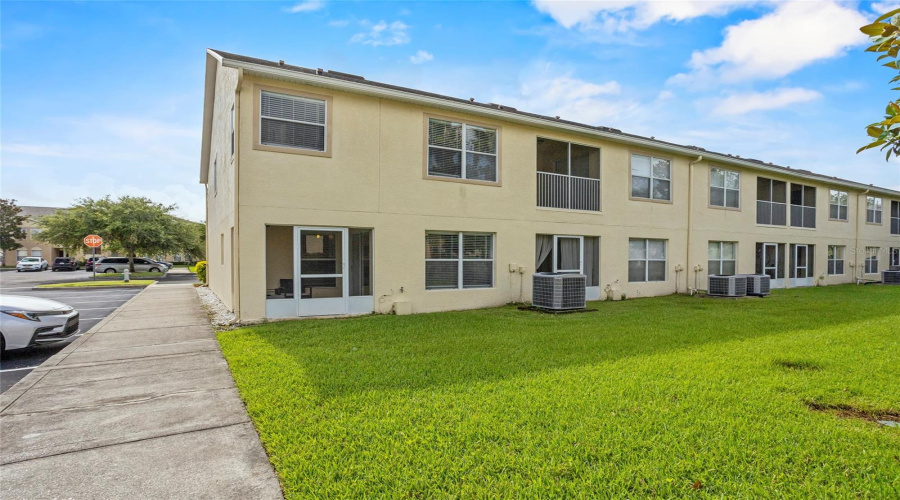 KISSIMMEE, Florida 34746, 4 Bedrooms Bedrooms, ,3 BathroomsBathrooms,Residential,For Sale,CLUB CORTILE,0,MFRS5129335