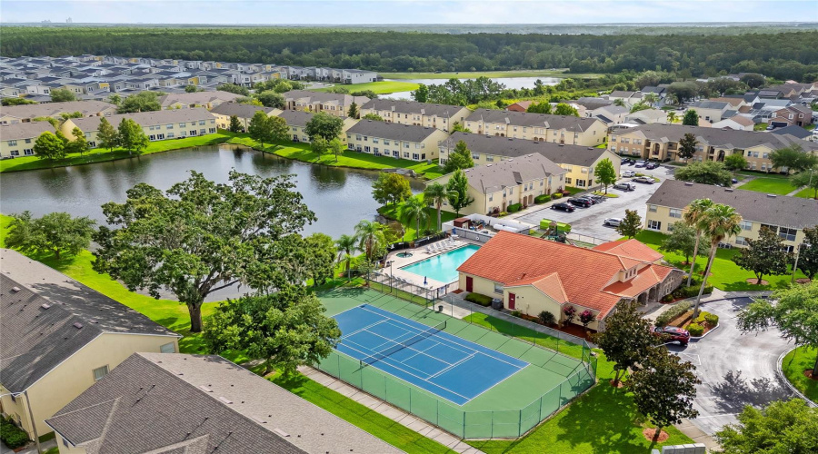 KISSIMMEE, Florida 34746, 4 Bedrooms Bedrooms, ,3 BathroomsBathrooms,Residential,For Sale,CLUB CORTILE,0,MFRS5129335