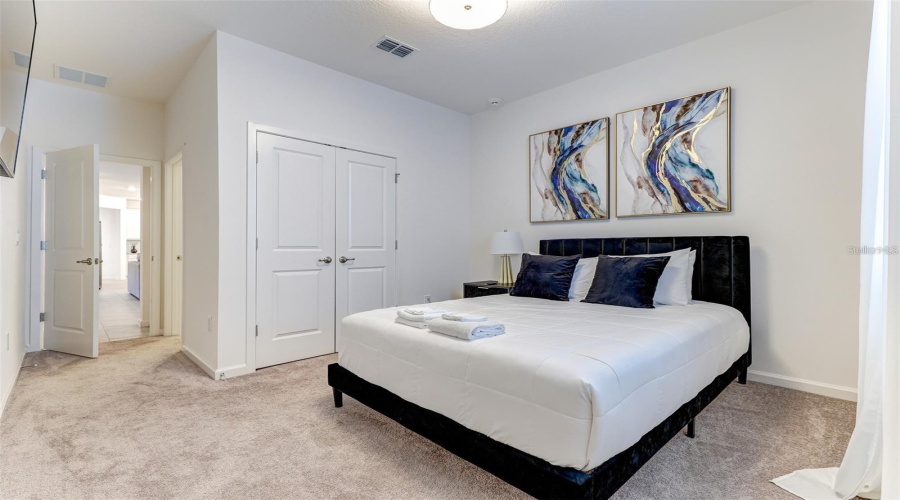 KISSIMMEE, Florida 34746, 9 Bedrooms Bedrooms, ,7 BathroomsBathrooms,Residential,For Sale,SHANTI,0,MFRO6318231