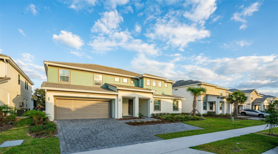 KISSIMMEE, Florida 34746, 9 Bedrooms Bedrooms, ,7 BathroomsBathrooms,Residential,For Sale,SHANTI,0,MFRO6318231