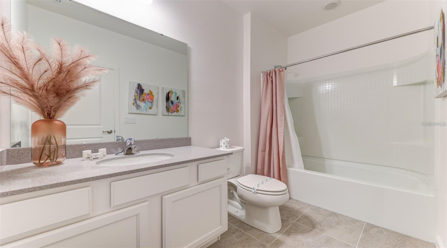 KISSIMMEE, Florida 34746, 9 Bedrooms Bedrooms, ,7 BathroomsBathrooms,Residential,For Sale,SHANTI,0,MFRO6318231