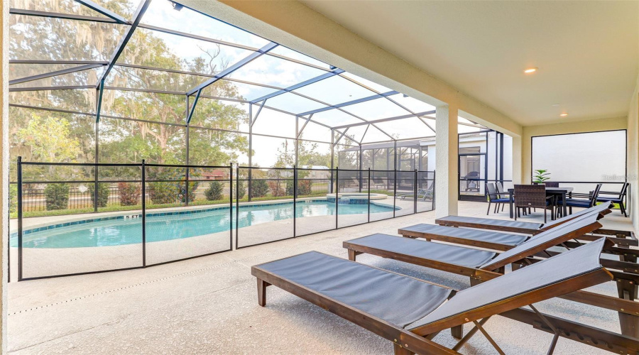 KISSIMMEE, Florida 34746, 9 Bedrooms Bedrooms, ,7 BathroomsBathrooms,Residential,For Sale,SHANTI,0,MFRO6318231