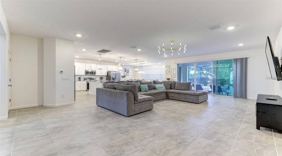 KISSIMMEE, Florida 34746, 9 Bedrooms Bedrooms, ,7 BathroomsBathrooms,Residential,For Sale,SHANTI,0,MFRO6318231