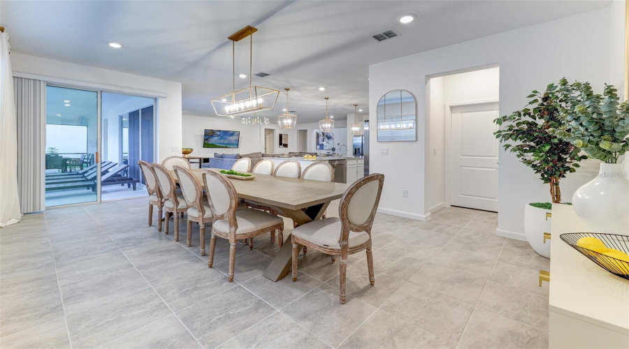 KISSIMMEE, Florida 34746, 9 Bedrooms Bedrooms, ,7 BathroomsBathrooms,Residential,For Sale,SHANTI,0,MFRO6318231