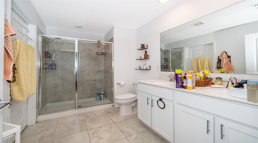 KISSIMMEE, Florida 34746, 3 Bedrooms Bedrooms, ,2 BathroomsBathrooms,Residential,For Sale,CRICKET CRADLE,0,MFRS5129396