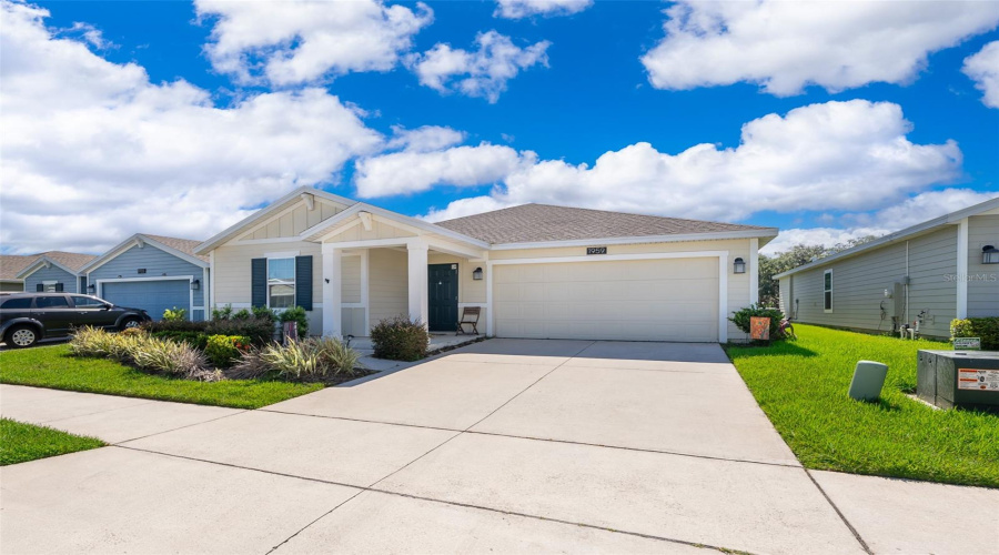 KISSIMMEE, Florida 34746, 3 Bedrooms Bedrooms, ,2 BathroomsBathrooms,Residential,For Sale,CRICKET CRADLE,0,MFRS5129396