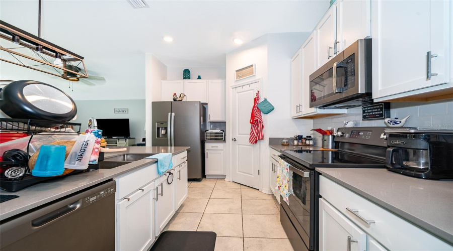KISSIMMEE, Florida 34746, 3 Bedrooms Bedrooms, ,2 BathroomsBathrooms,Residential,For Sale,CRICKET CRADLE,0,MFRS5129396