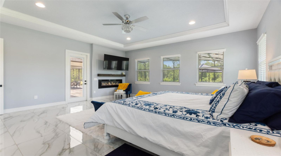 DAVENPORT, Florida 33897, 6 Bedrooms Bedrooms, ,4 BathroomsBathrooms,Residential,For Sale,HIDDEN PALMS,0,MFRG5098573