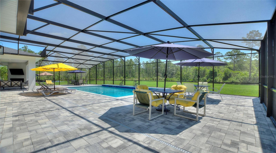 DAVENPORT, Florida 33897, 6 Bedrooms Bedrooms, ,4 BathroomsBathrooms,Residential,For Sale,HIDDEN PALMS,0,MFRG5098573
