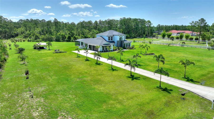 DAVENPORT, Florida 33897, 6 Bedrooms Bedrooms, ,4 BathroomsBathrooms,Residential,For Sale,HIDDEN PALMS,0,MFRG5098573