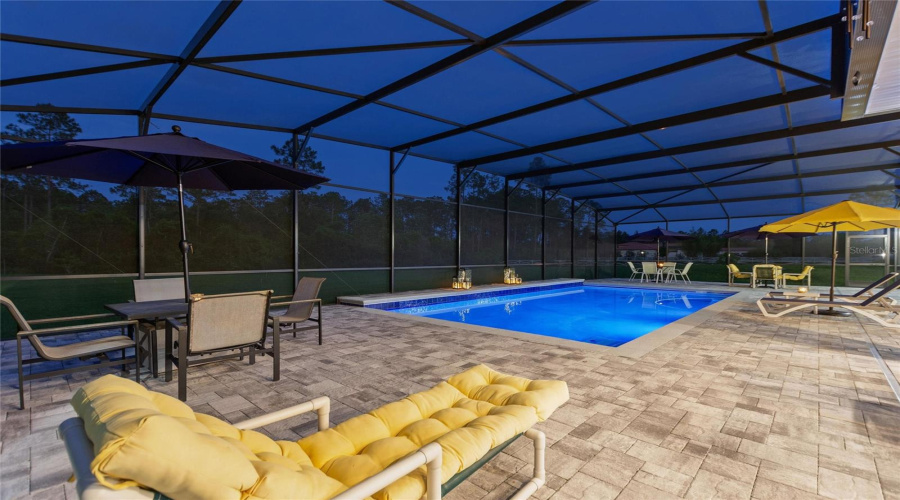 DAVENPORT, Florida 33897, 6 Bedrooms Bedrooms, ,4 BathroomsBathrooms,Residential,For Sale,HIDDEN PALMS,0,MFRG5098573