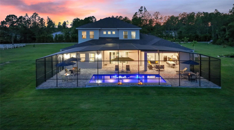 DAVENPORT, Florida 33897, 6 Bedrooms Bedrooms, ,4 BathroomsBathrooms,Residential,For Sale,HIDDEN PALMS,0,MFRG5098573
