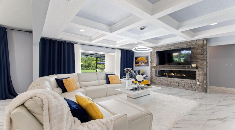DAVENPORT, Florida 33897, 6 Bedrooms Bedrooms, ,4 BathroomsBathrooms,Residential,For Sale,HIDDEN PALMS,0,MFRG5098573
