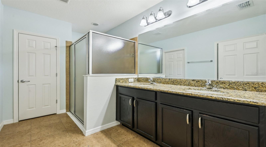 DAVENPORT, Florida 33837, 3 Bedrooms Bedrooms, ,2 BathroomsBathrooms,Residential,For Sale,HAMLET,0,MFRG5097403
