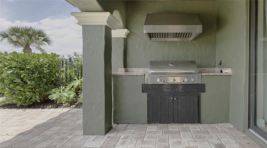 REUNION, Florida 34747, 5 Bedrooms Bedrooms, ,4 BathroomsBathrooms,Residential,For Sale,CASTLE PINES,0,MFRO6319261