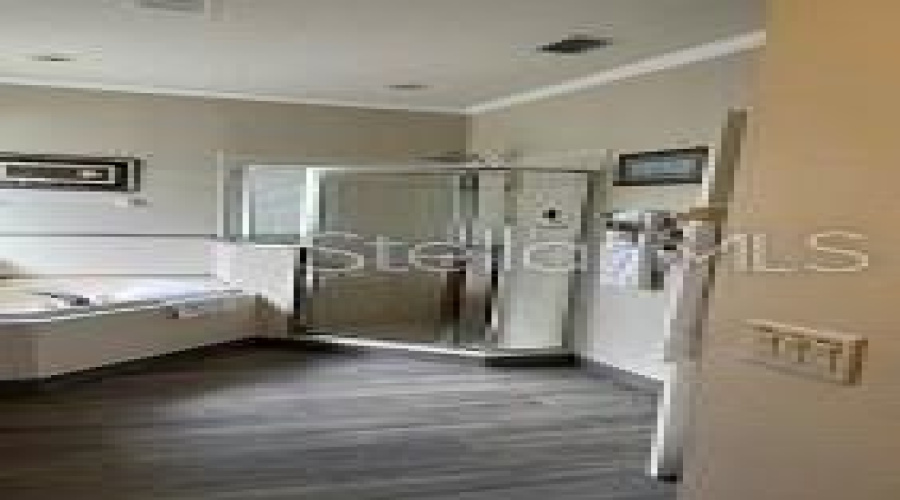DAVENPORT, Florida 33897, 5 Bedrooms Bedrooms, ,3 BathroomsBathrooms,Residential,For Sale,CALABAY PARC,0,MFRO6317012