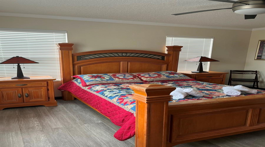 DAVENPORT, Florida 33897, 5 Bedrooms Bedrooms, ,3 BathroomsBathrooms,Residential,For Sale,CALABAY PARC,0,MFRO6317012