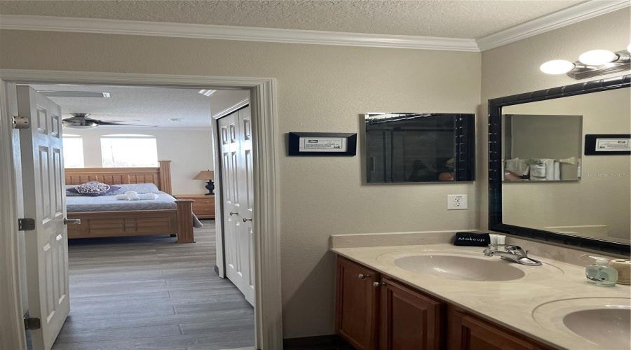 DAVENPORT, Florida 33897, 5 Bedrooms Bedrooms, ,3 BathroomsBathrooms,Residential,For Sale,CALABAY PARC,0,MFRO6317012